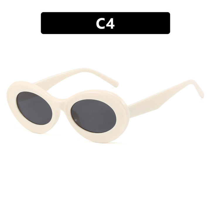 Women's oval sunglasses with modern lenses Skanto