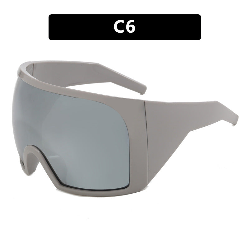 Dame sporty solbrille med aerodynamisk design Skanto