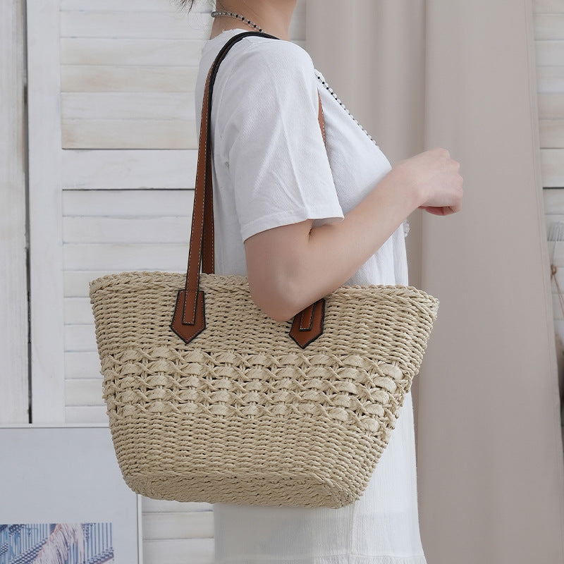 Håndlaget handle- og strandveske av naturmaterialer Skanto