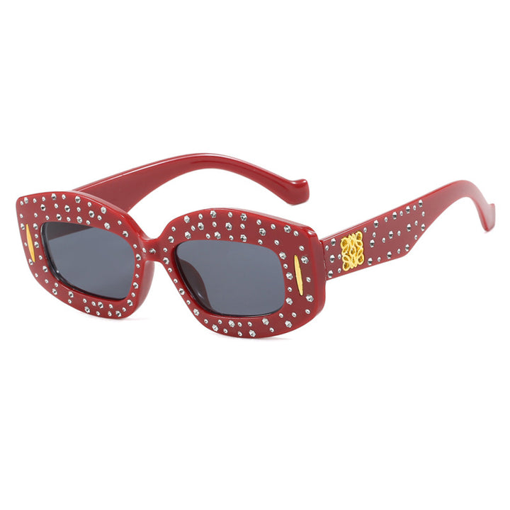 Women's Fashionable Sunglasses with Glamorous Rhinestone Decor Skanto
