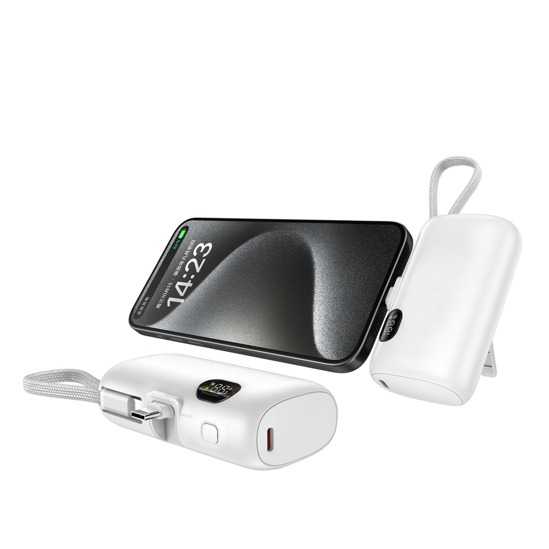 Bærbar Powerbank med digital effektindikator og multifunksjonskabel Skanto