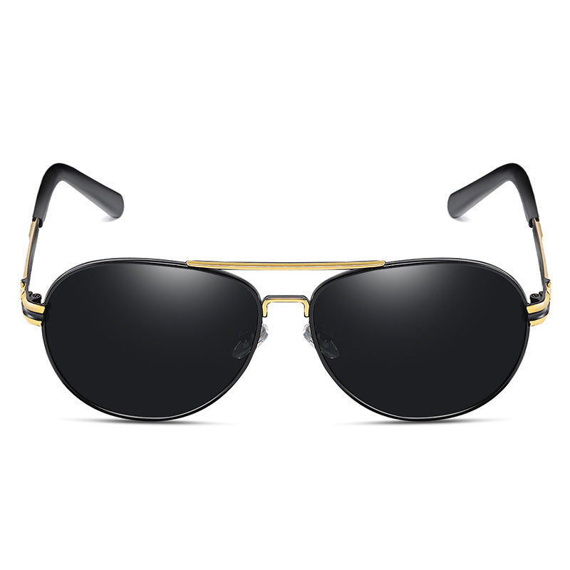 Dame elegant solbrille med smal ramme og UV-beskyttelse Skanto