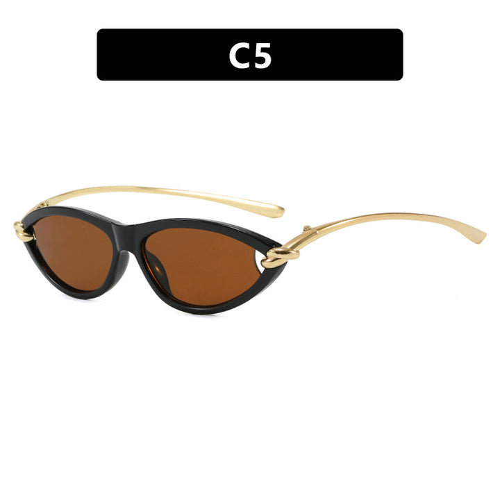 Women's Cat-Eye Sunglasses with Elegant Metal Frame and Protective UV Filter Skanto