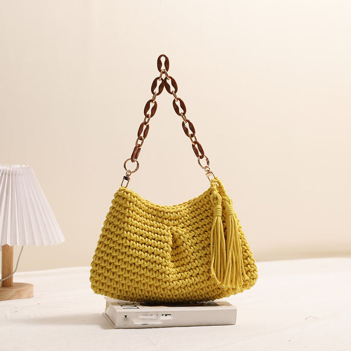 Handmade macrame bag with stylish fringe Skanto