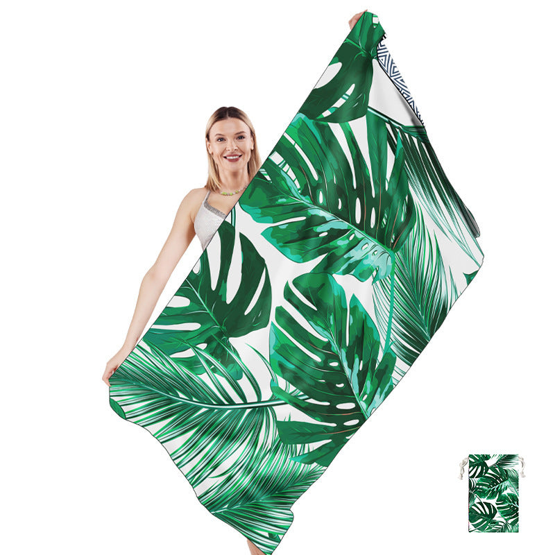 Multifunksjonelt strandhåndkle i kreativt mandala-design Skanto
