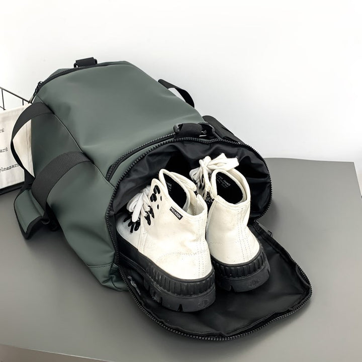 Herre sportbag med mye lagringsplass og polstrede bærehåndtak Skanto