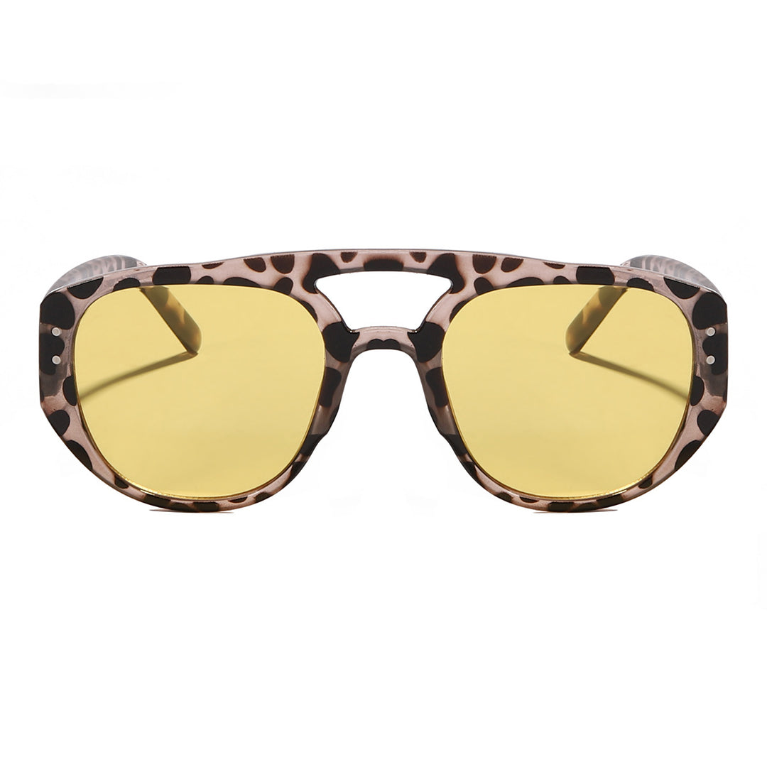 Dame oversized solbrille med moderne, strukturert ramme Skanto