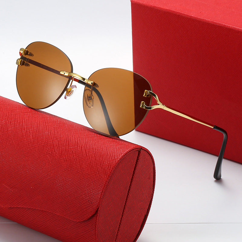 Damer elegant Cat-Eye solbriller med gullsenter og UV-beskyttelse Skanto