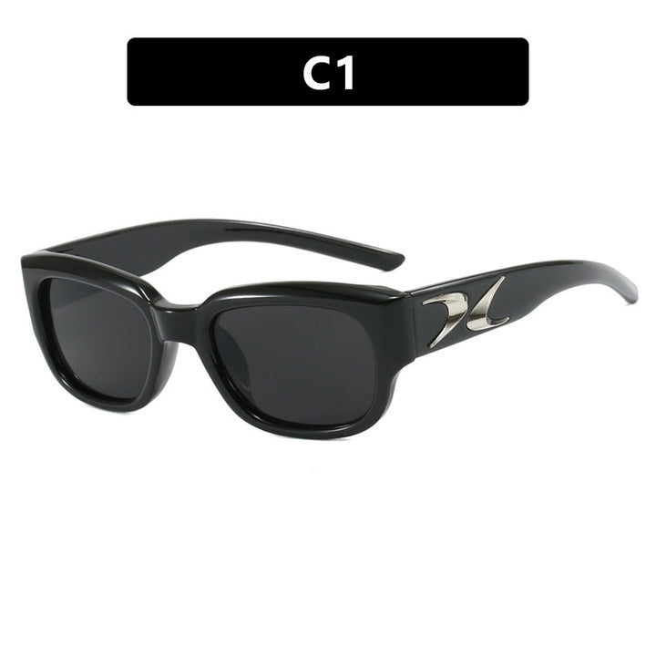 Women's stylish sunglasses with robust frame and UV protection Skanto