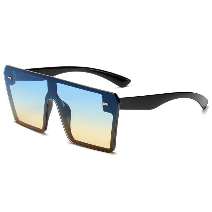 Dame Oversized solbriller i futuristisk design Skanto