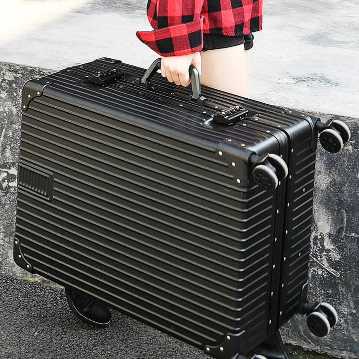 Holdbar multi-roms spinner koffert Skanto