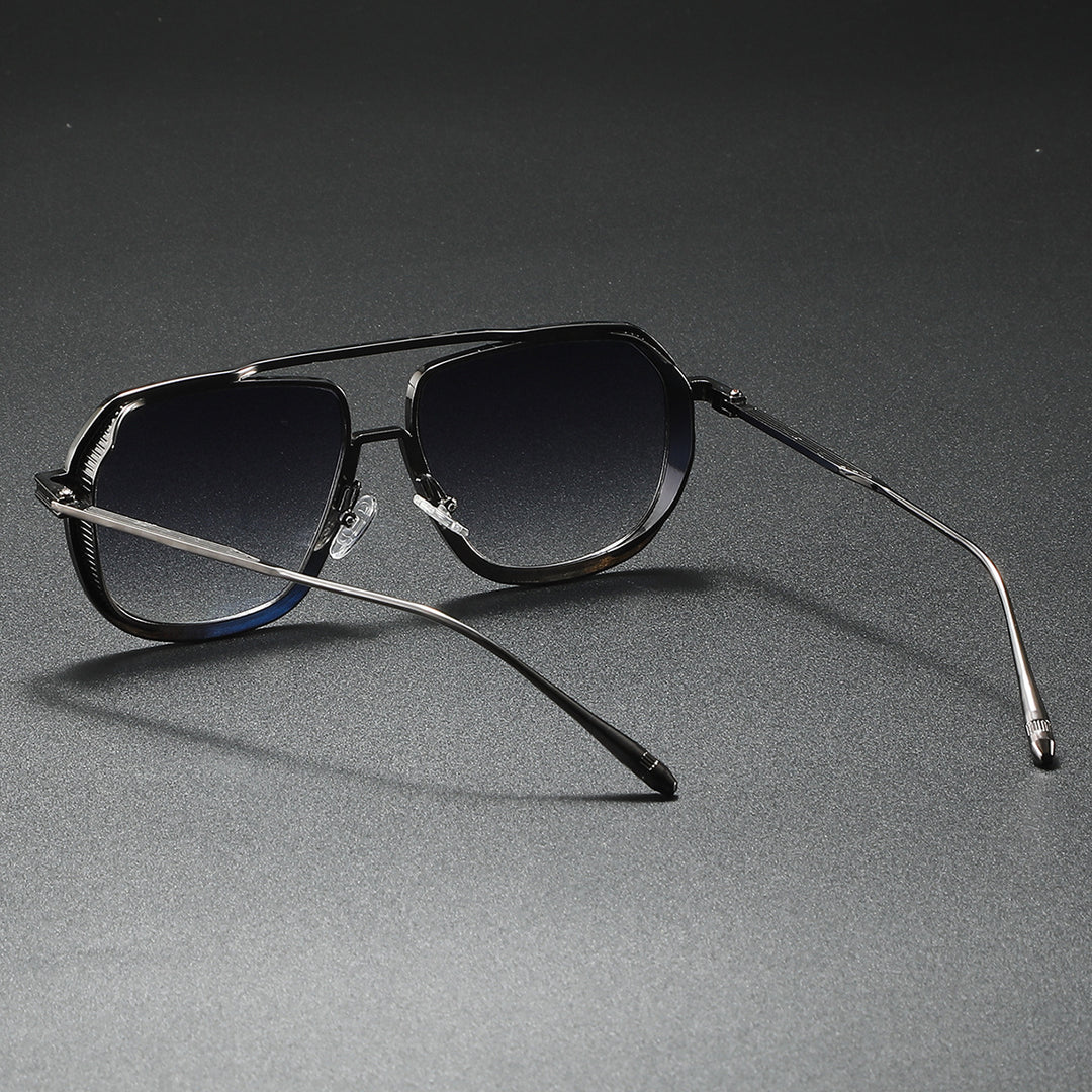 Dame Elegant solbrille med kantet metallramme Skanto