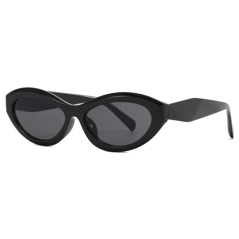 Dame cat-eye solbriller med bred ramme og UV-beskyttelse Skanto