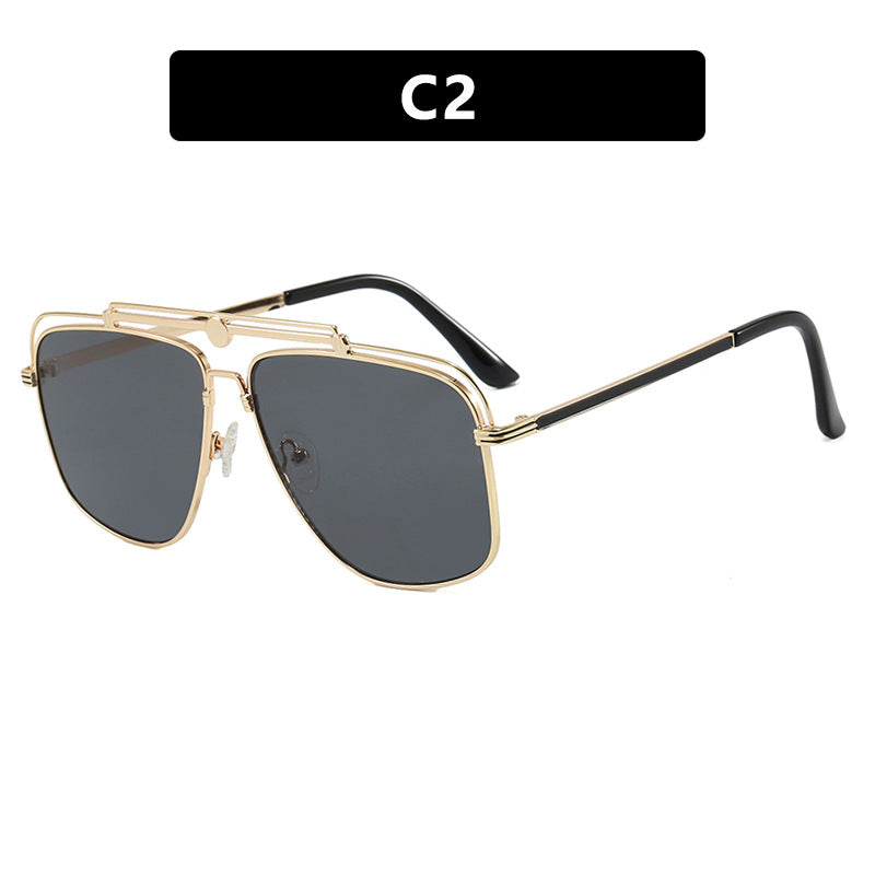 Women's elegant square sunglasses with gold accent Skanto