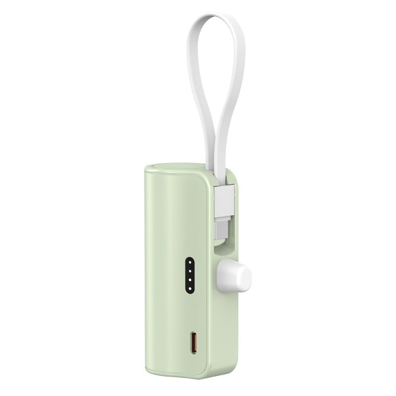 Bærbar powerbank med integrert ladekabel og kompakt design Skanto
