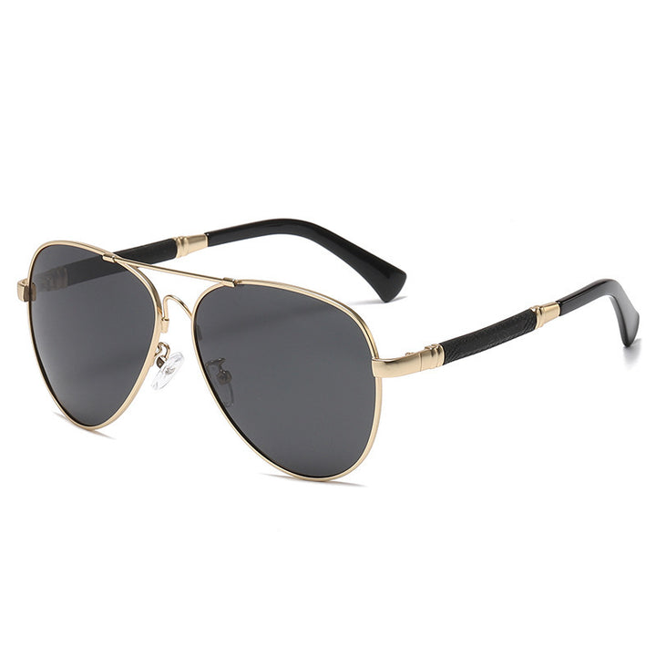 Dame aviator-solbriller med elegant metallisk ramme og UV-beskyttelse Skanto