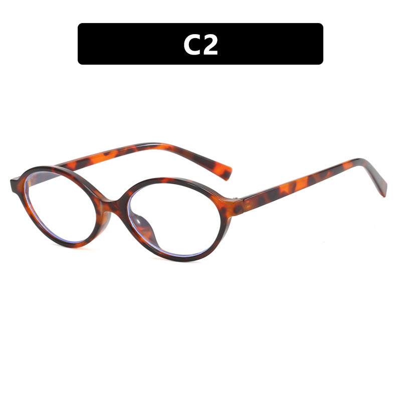 Dame moteriktig solbrille med unikt ovalt design Skanto
