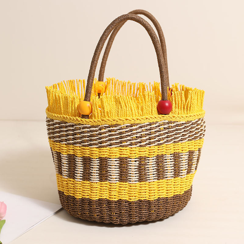 Stylish tote bag with colorful fringes Skanto