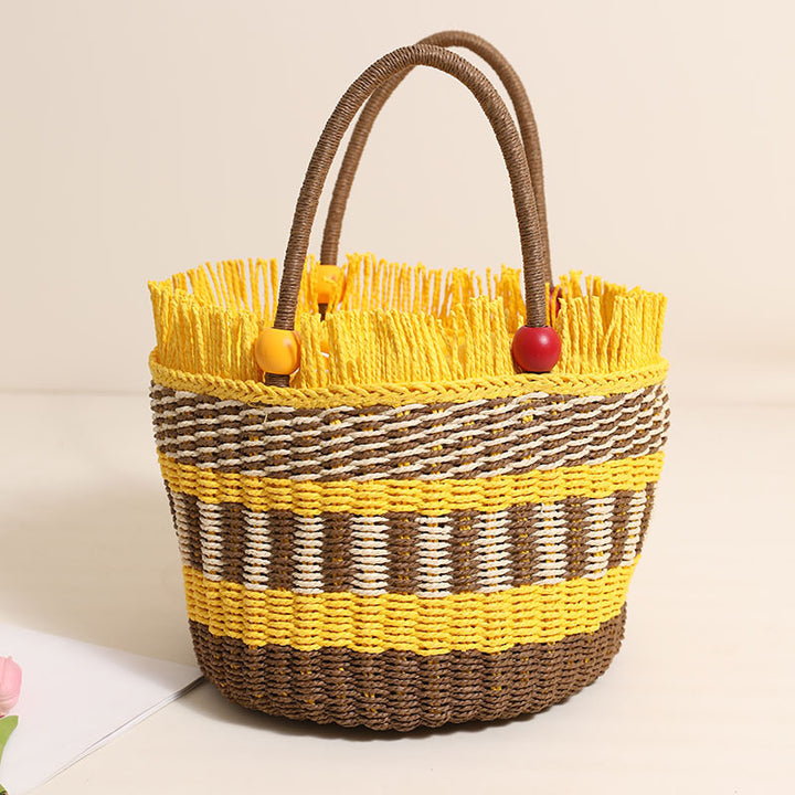 Stylish tote bag with colorful fringes Skanto