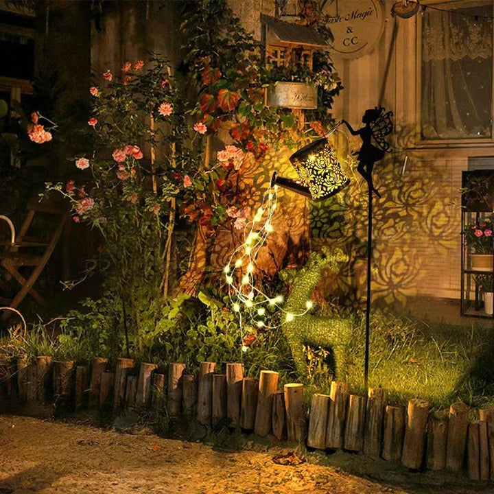 Dekorativ Fe Fairy Silhouette Hage Stake Med LED Vanning-Kanne Kaskade Lys Skanto