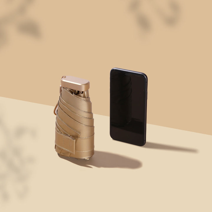 Damer praktisk og elegant sammenleggbart paraply med integrert drikkeflaske Skanto