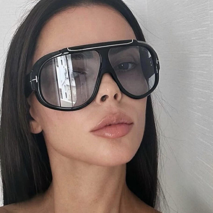 Women's futuristic protective sunglasses Skanto