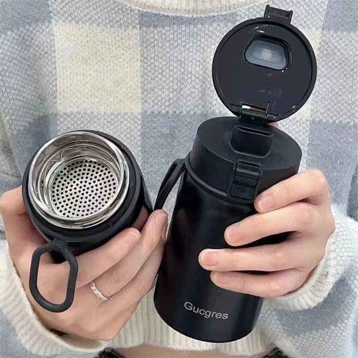 Damen-Isolierflasche mit praktischem Klappverschluss und ergonomischem Design Skanto