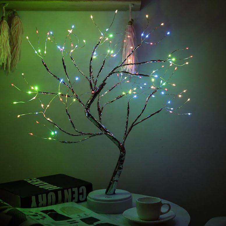 Skanto | LED Bordlampe med Fargerike Tre Lys