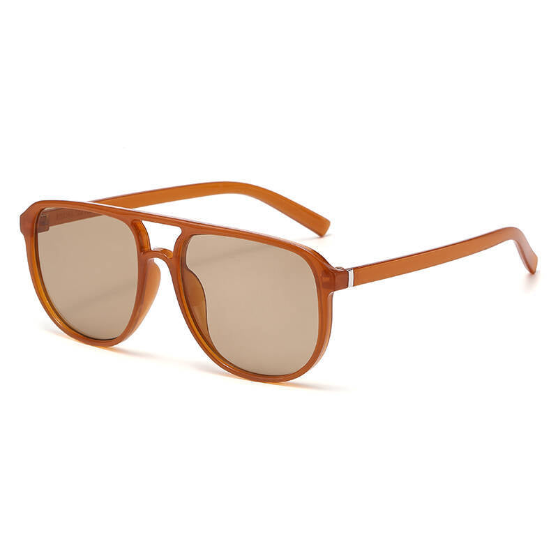Women's fashionable sunglasses in an elegant square design Skanto