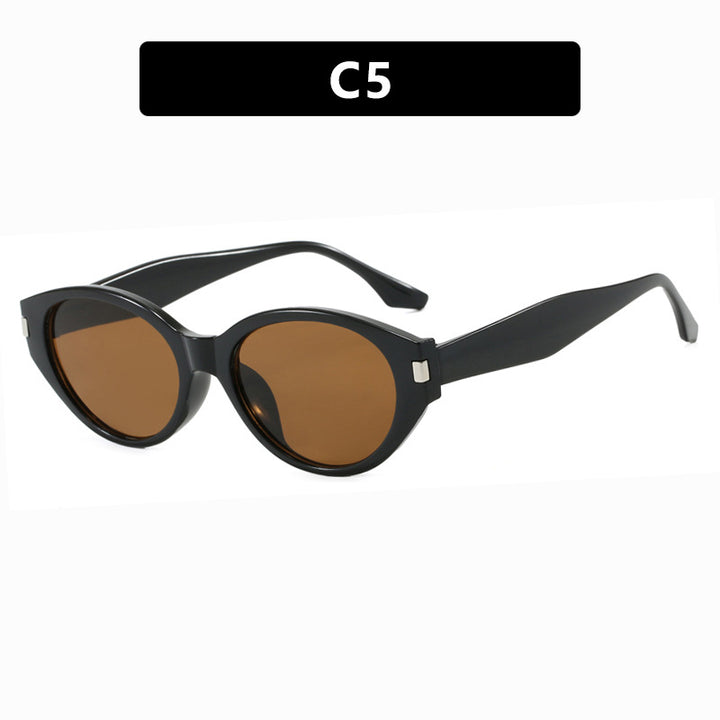 Dames moteriktig solbrille i elegant cat-eye stil Skanto