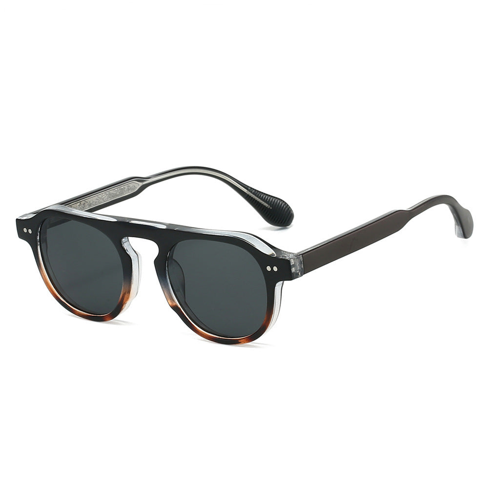 Dame solbrille i moderne hybriddesign Skanto