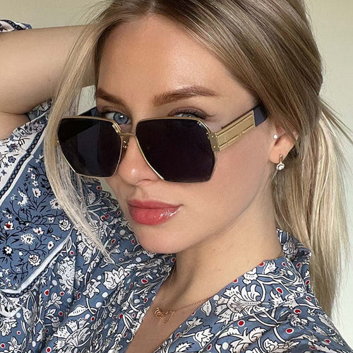 Women's elegant sunglasses with a striking geometric frame Skanto