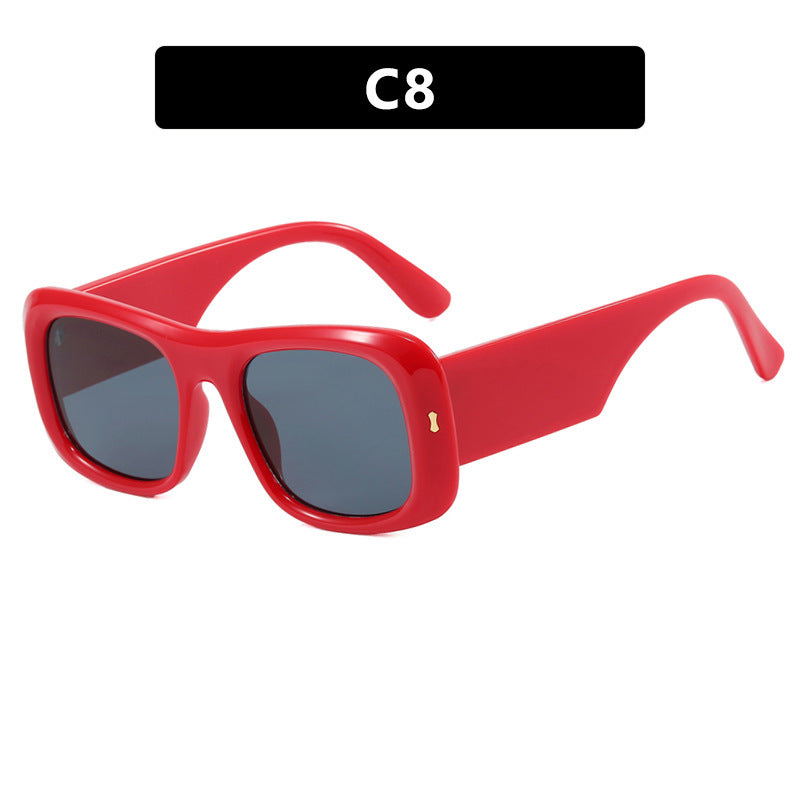Dame oversized kvadratisk solbrille med bred ramme og polariserte linser Skanto