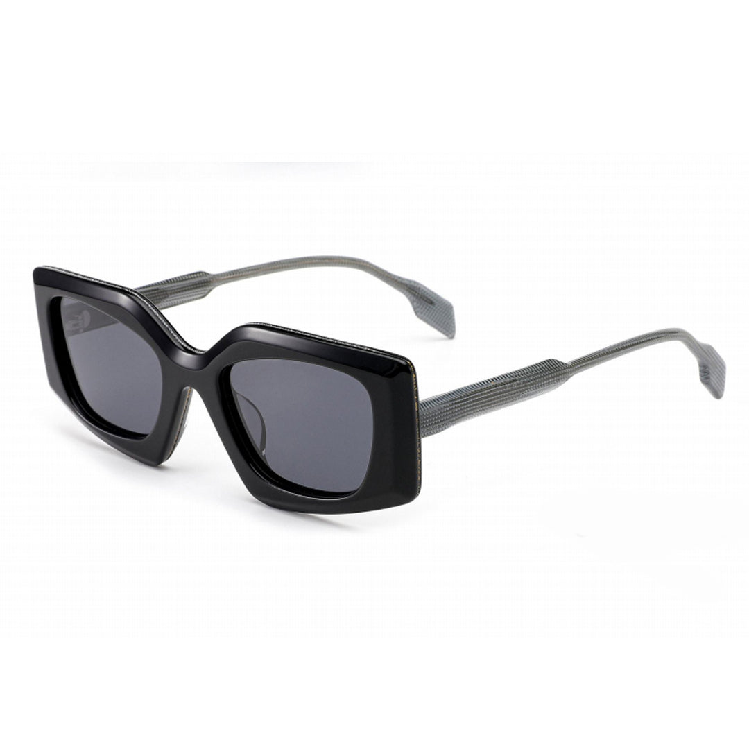 Dame modis solbrille i innovativ, variert design Skanto