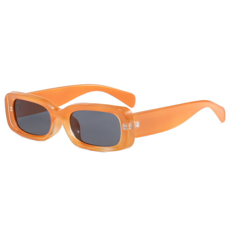 Dame moteriktig solbrille med rektangulær stil og UV-beskyttelse Skanto