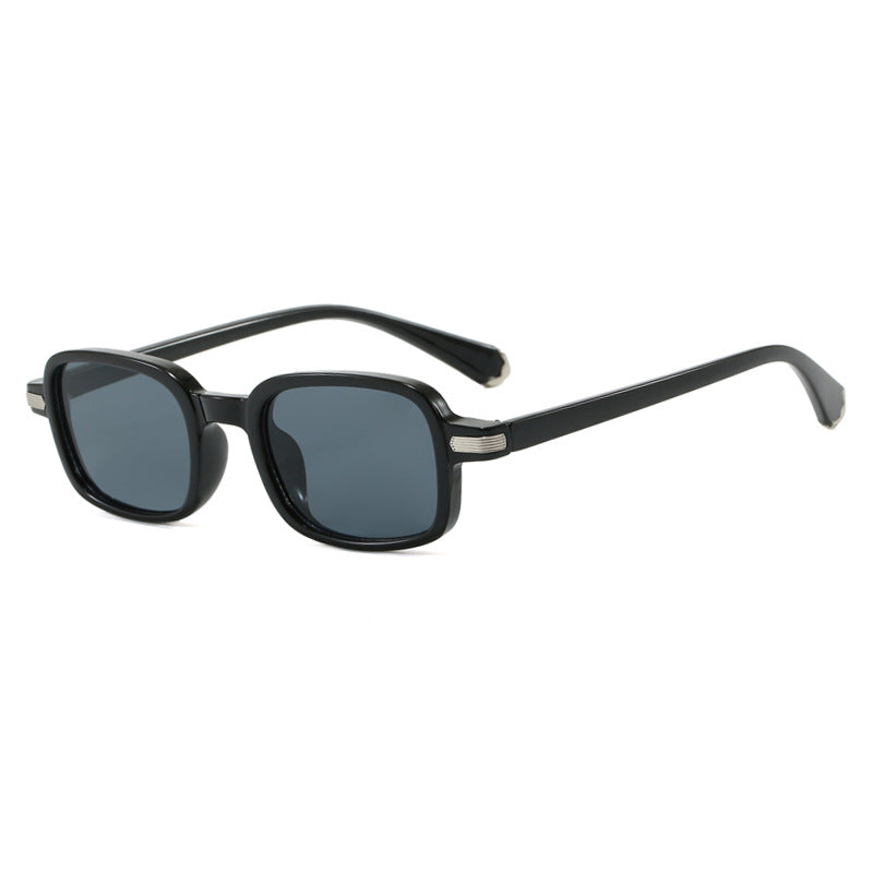 Women's Fashionable Square Sunglasses in Trendy Tortoiseshell Design Skanto