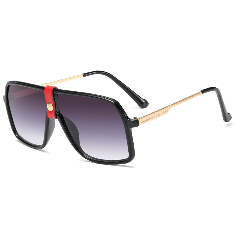Dame oversized solbriller med stilramme og solbrillenglass Skanto