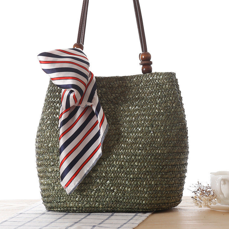 Elegant basket bag with stylish ribbon detail Skanto