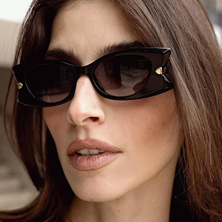 Women's Cat-Eye Sunglasses with Stylish Metal Detail and UV Protection Skanto
