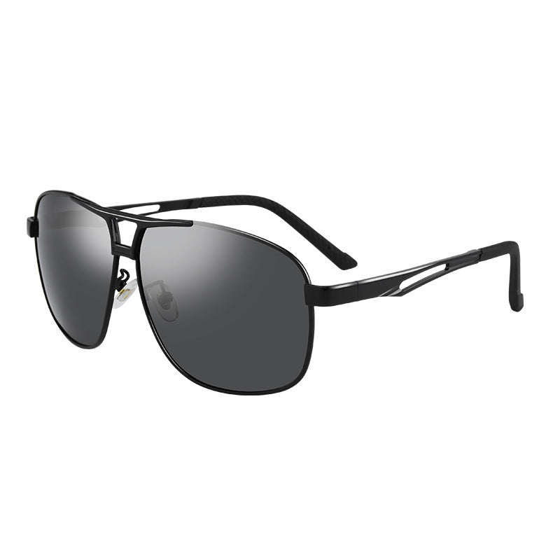 Dame sporty solbriller med moderne design og UV-beskyttelse Skanto
