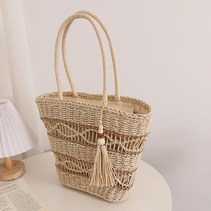 Handmade Straw Tote Bag with Decorative Tassel Detail Skanto
