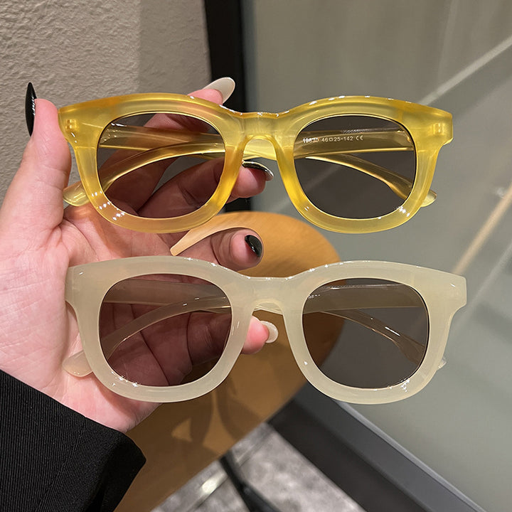 Dame trendy oversized solbriller med markant design Skanto