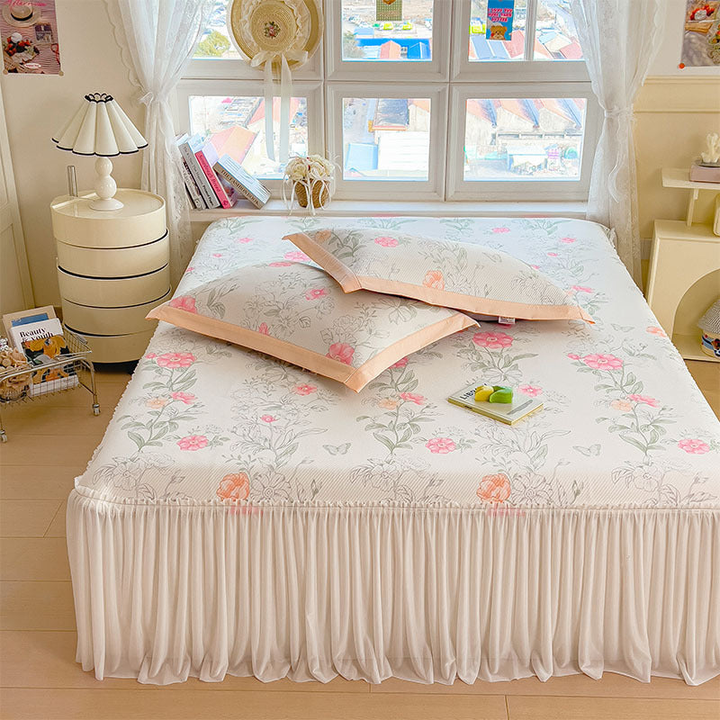 Dame Elegant og dekorativ sengeteppe-sett med lyst blomsterdesign Skanto