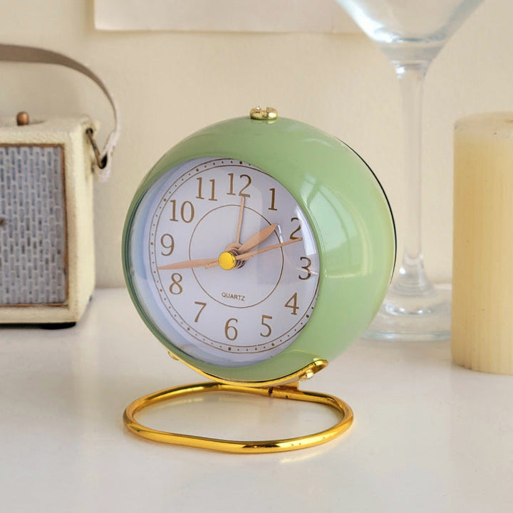 Skanto | Vintage rund analog klokke