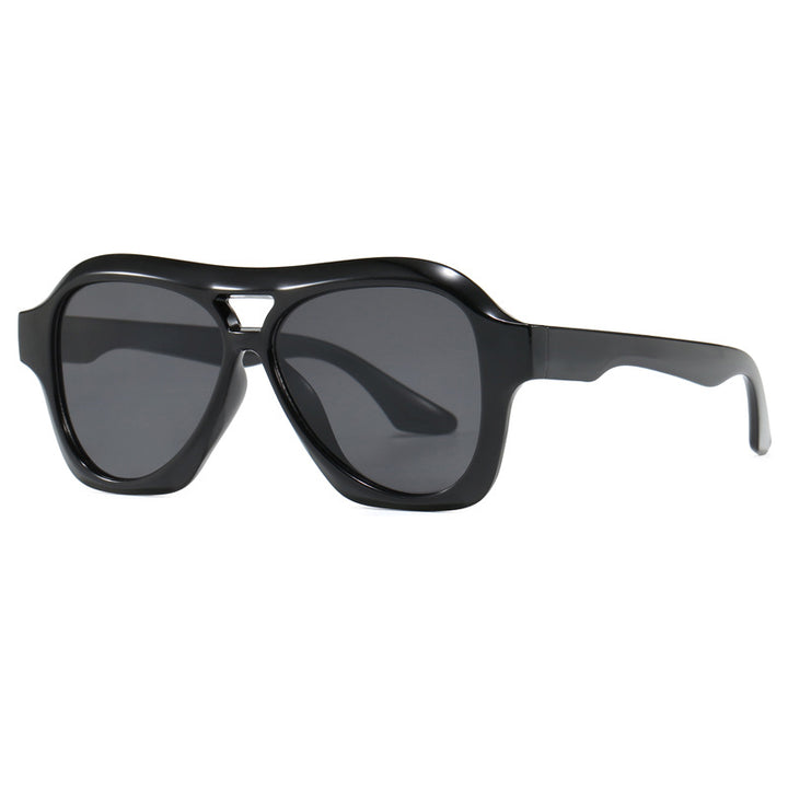 Women's fashion sunglasses in innovative design with wide frame Skanto