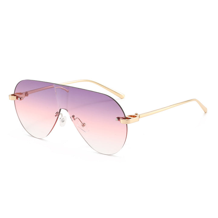 Women's Oversized Sunglasses in Modern Aviator Style Skanto