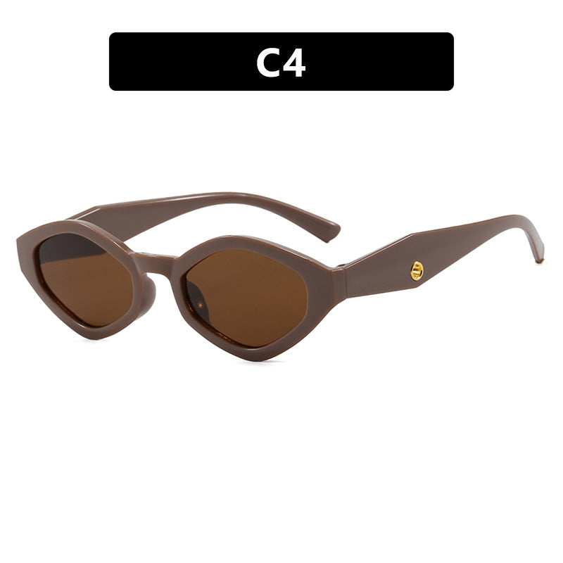 Women's Fashion Sunglasses in Striking Butterfly Design Skanto