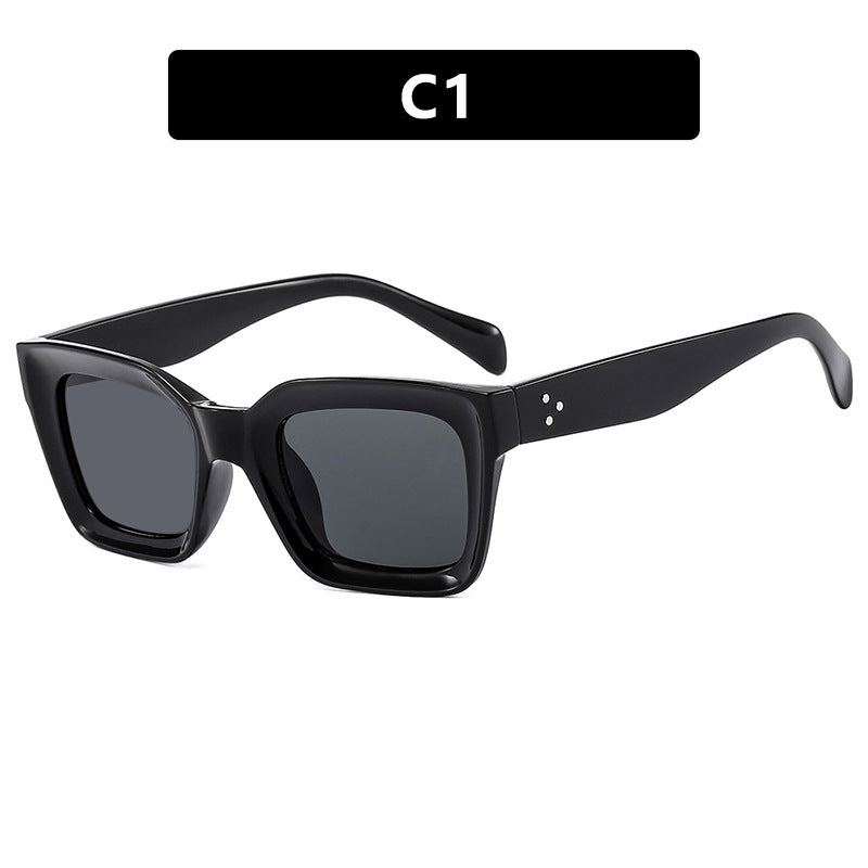 Dame oversized solbrille med markant design Skanto