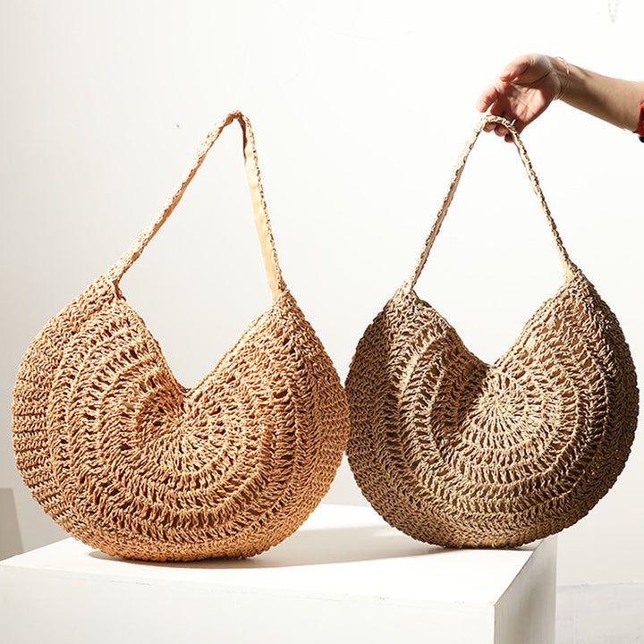 Crocheted beach bag in artistic spiral design Skanto