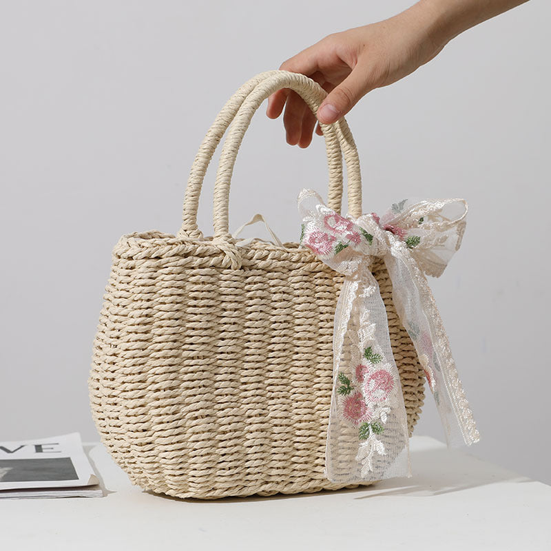 Elegant Straw Bag with Flower Bow Detail Skanto